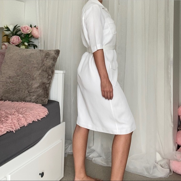 Contemporaine White Dress - Picture 7 of 12